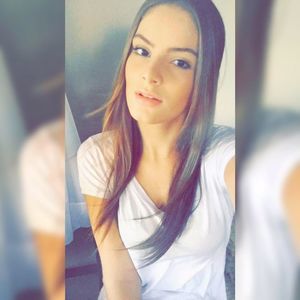 Meet your Posher, Bárbara